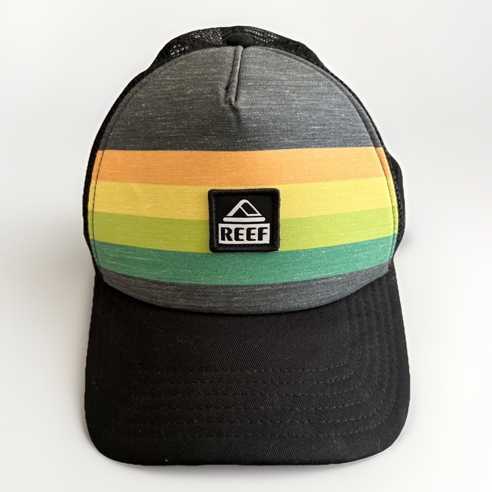 Reef Peeler 2 Trucker Cap Hat Multi Striped Mesh Snapback Adjustable Logo EUC